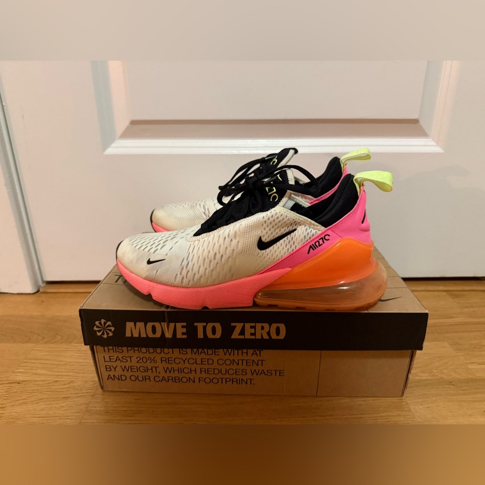 Nike Women’s Air Max 270